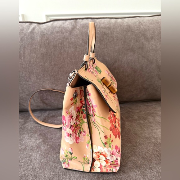 Gucci authentic top handle bag blooms pattern pink leather medium w strap - Picture 6 of 16